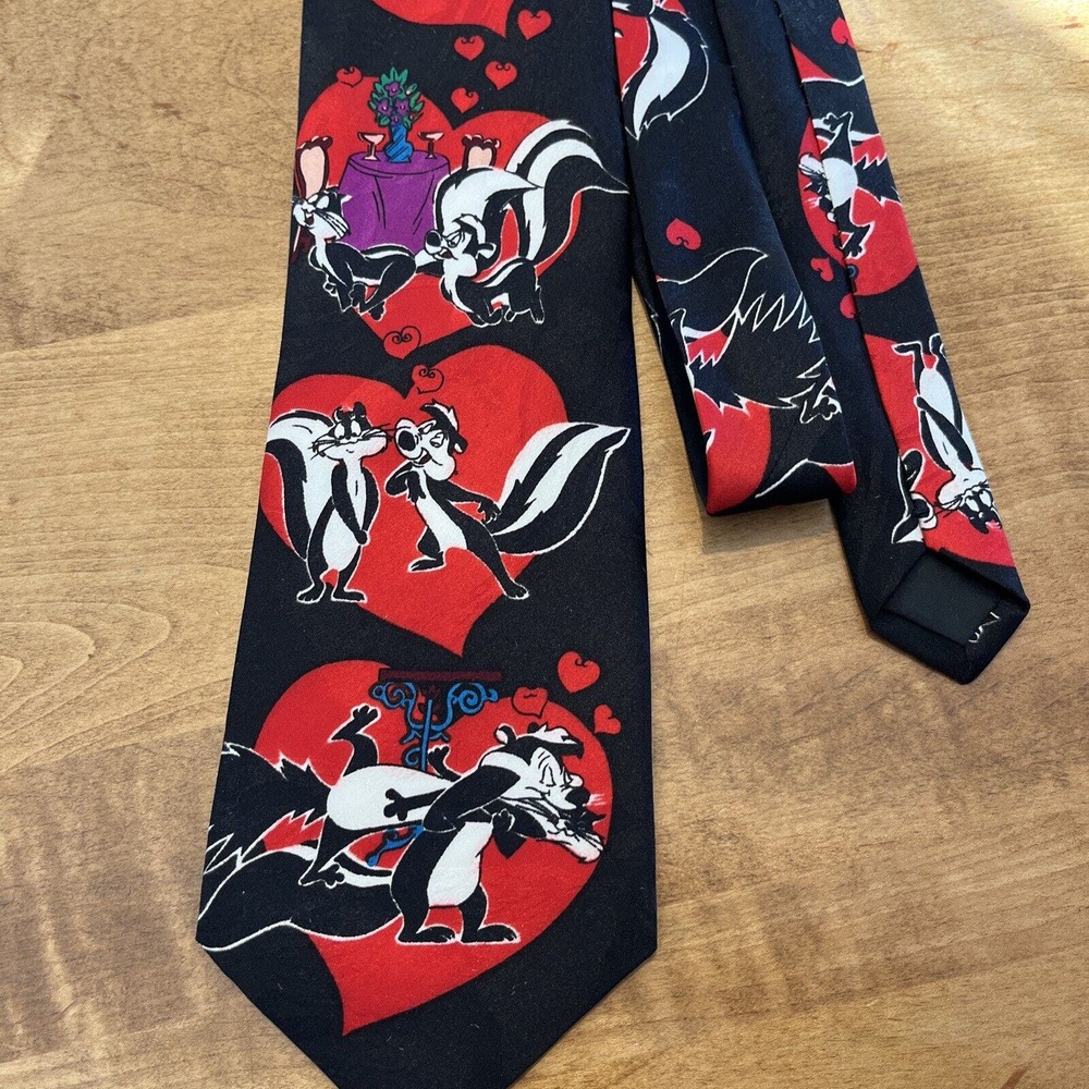 Looney Tunes Mania Pepe Le Pew skunk Penelope hearts mens neck tie Vintage 1994